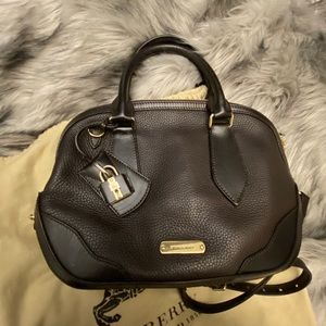 Burberry brown pebbled leather handbag